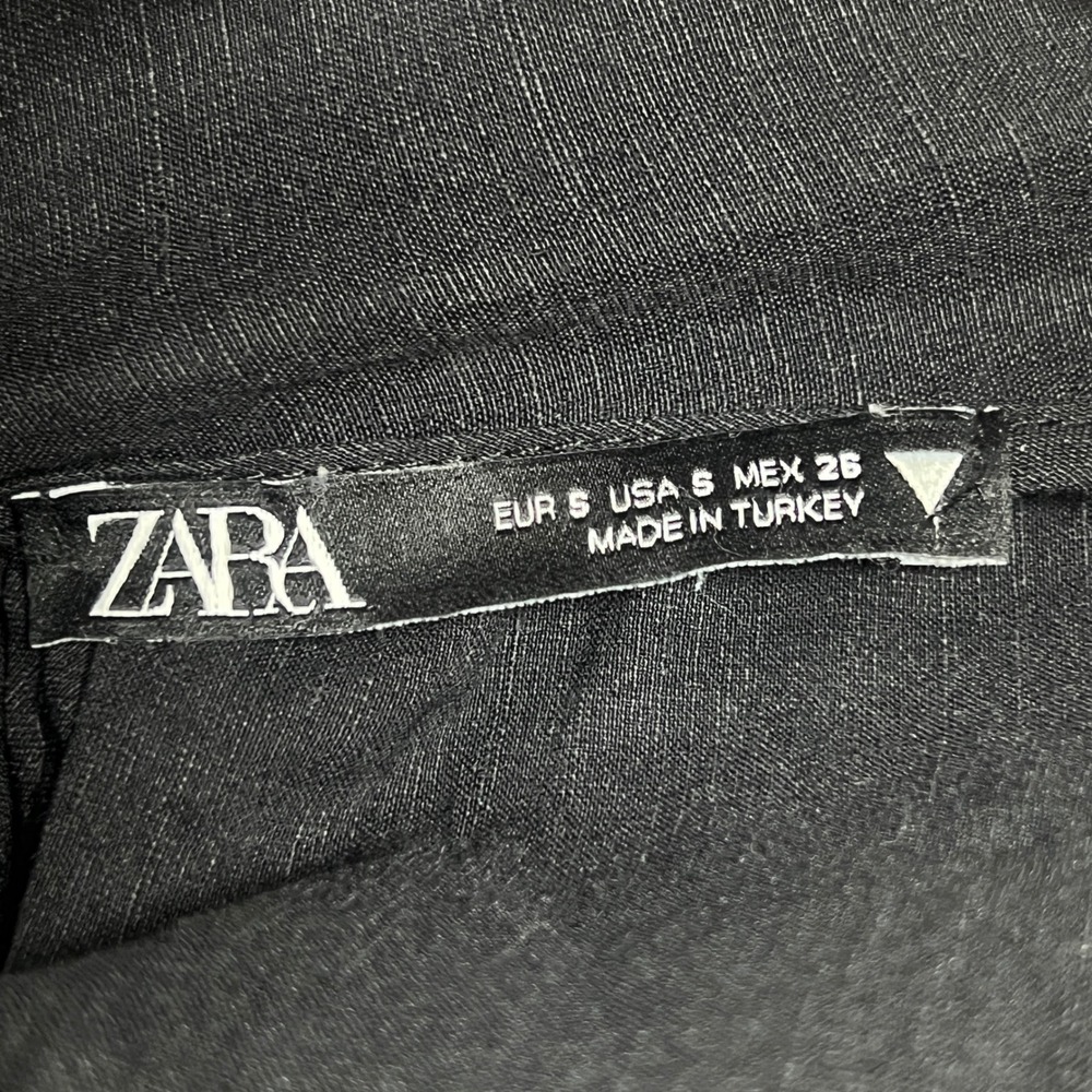 ZARA Black Ribbed Cutout Ring Detail Long Sleeve Crop Top Size S - Picture 3 of 12